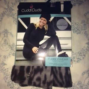 Cuddl Duds animal print FLEECE leggings
